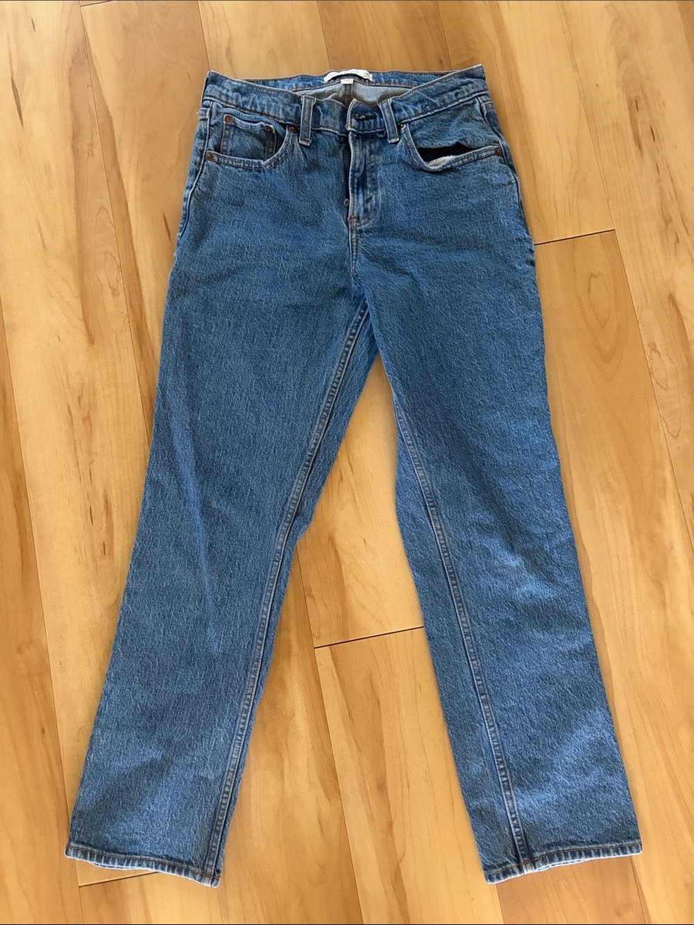 Abercrombie&Fitch Curve love Straight Leg High-Rise Women's Jeans 26S.